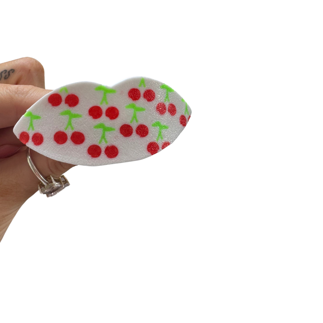 Cherry Sunbed Lip Cover